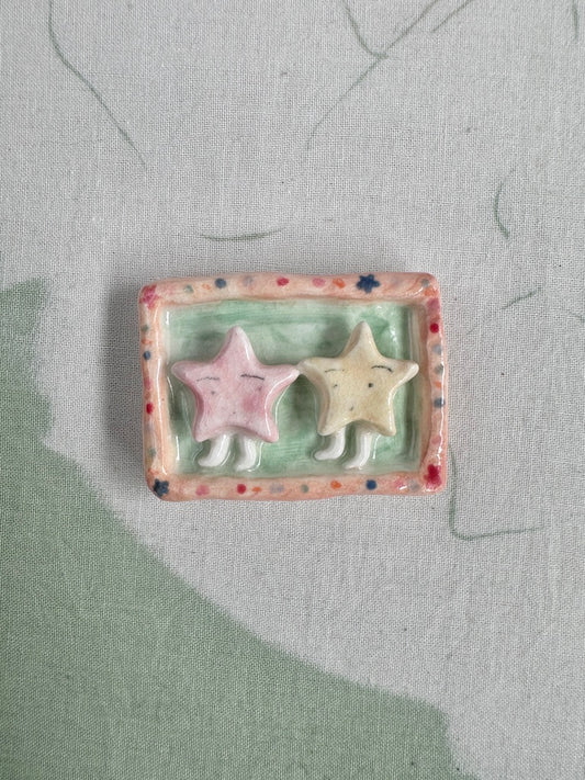 Twin Stars Magnet